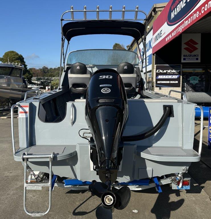 2024 Makocraft 525 Coastal Cuddy package