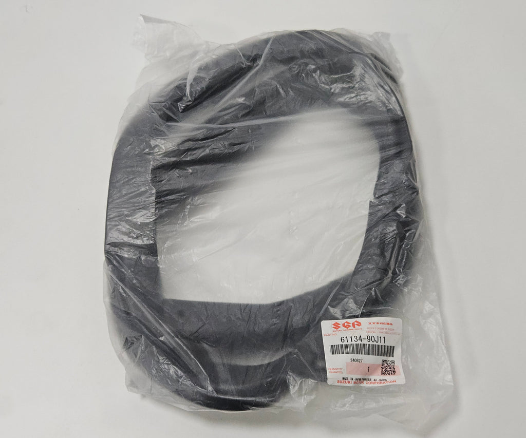 61134-90J11, Suzuki Side Cover Seal