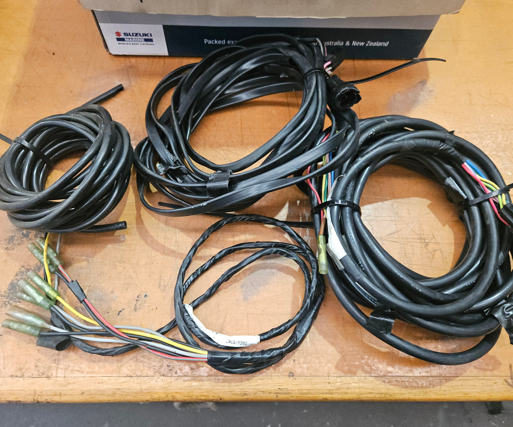 USED - Suzuki Gauge & Loom Kit DT200 2 Stroke EFI