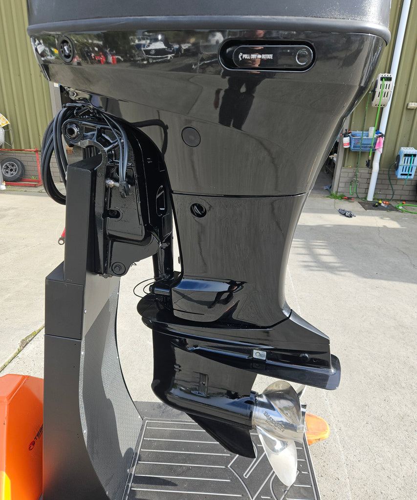 2006 Suzuki DF175TK6 175HP 4-Stroke Outboard Motor | Second Hand