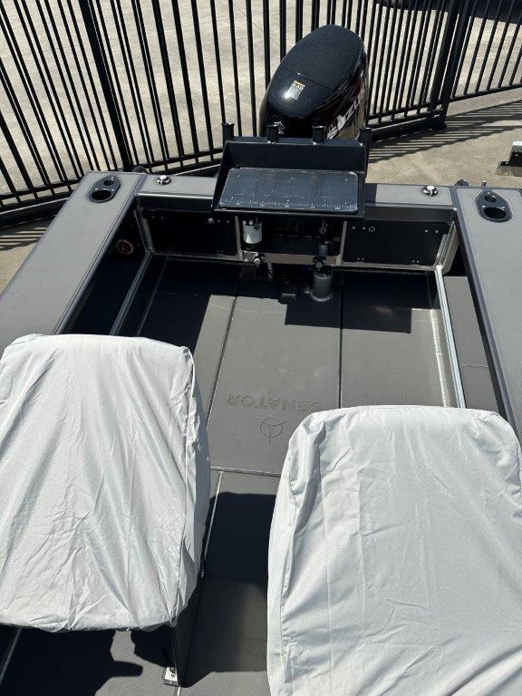 2025 Senator 500SC Side Console package DF75