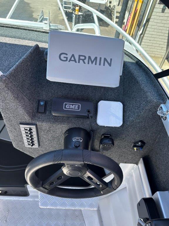 2025 McLay 591 Sportsman Cuddy Suzuki DF140B