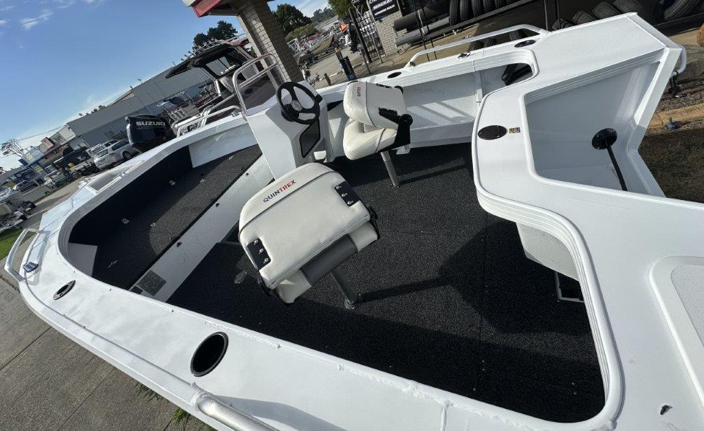 2026 Quintrex 460 Renegade Side Console, Suzuki DF75ATL