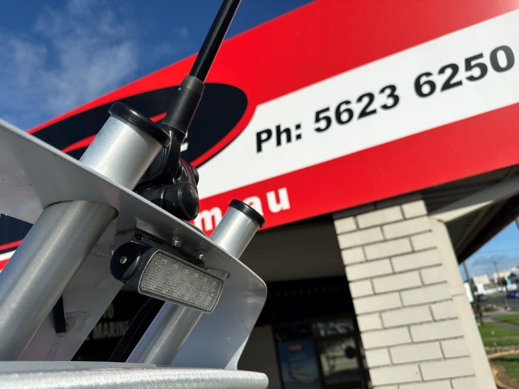 2025 McLay 611 Crossover Hardtop Suzuki DF175AP