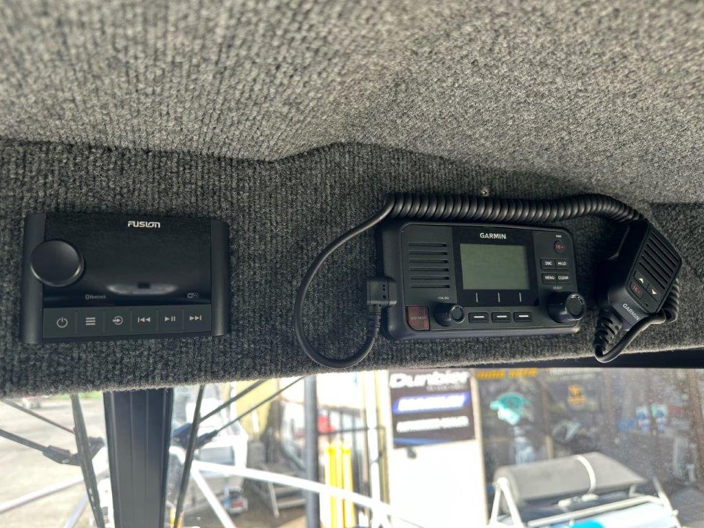 2025 McLay 611 Crossover Hardtop Suzuki DF175AP