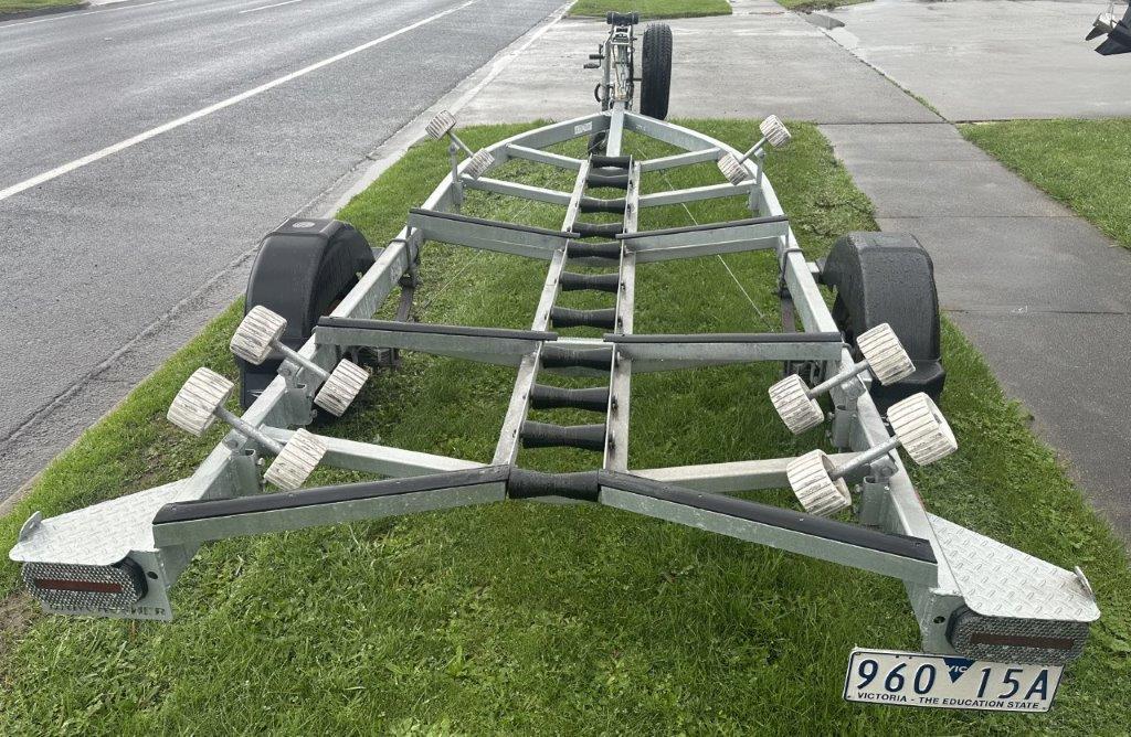 2023 EASYTOW SF5.2-1400S Braked trailer