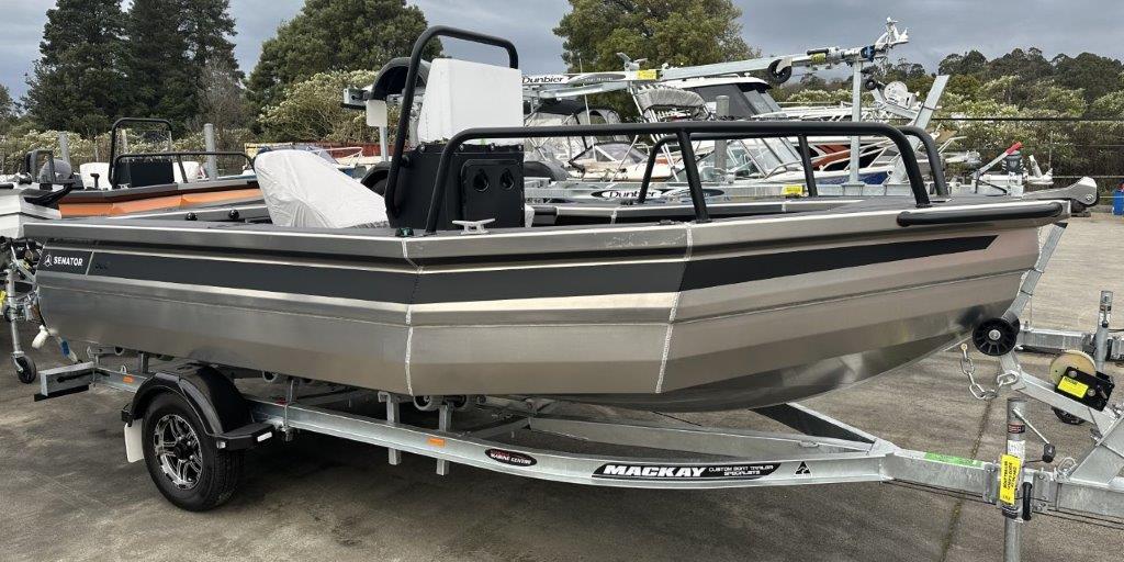 2026 Senator 500SC Side Console package Suzuki DF70