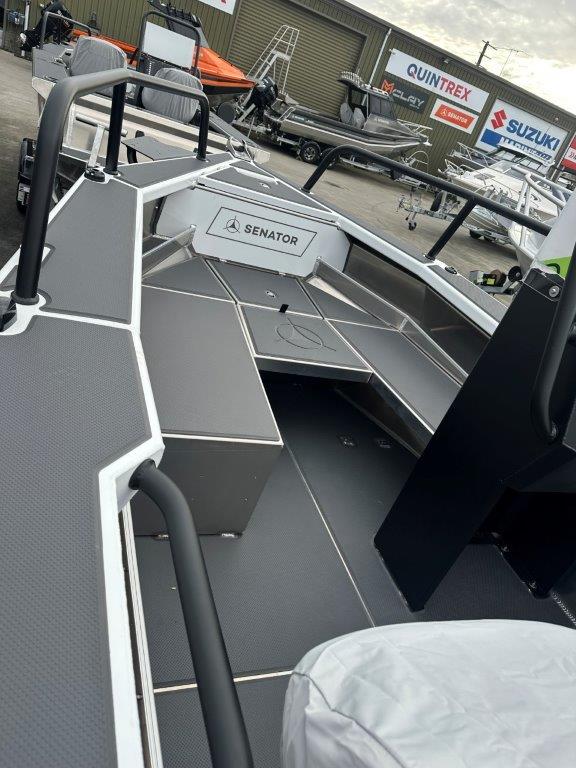 2026 Senator 500SC Side Console package Suzuki DF75