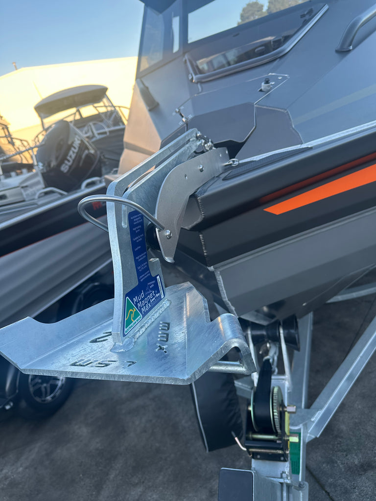 2025 Senator 550HT Suzuki DF115B package