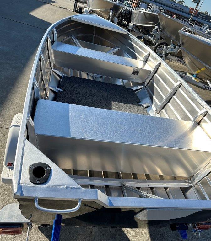 2025 Makocraft 376 Topper Tracker BLACK OPS HULL ONLY