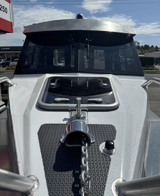 2024 Senator RH 650 Hard Top Extended wheelhouse