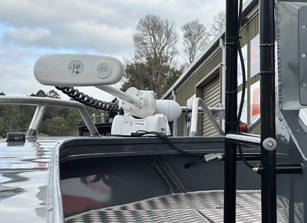 2024 Makocraft 561 Canyon Console CC