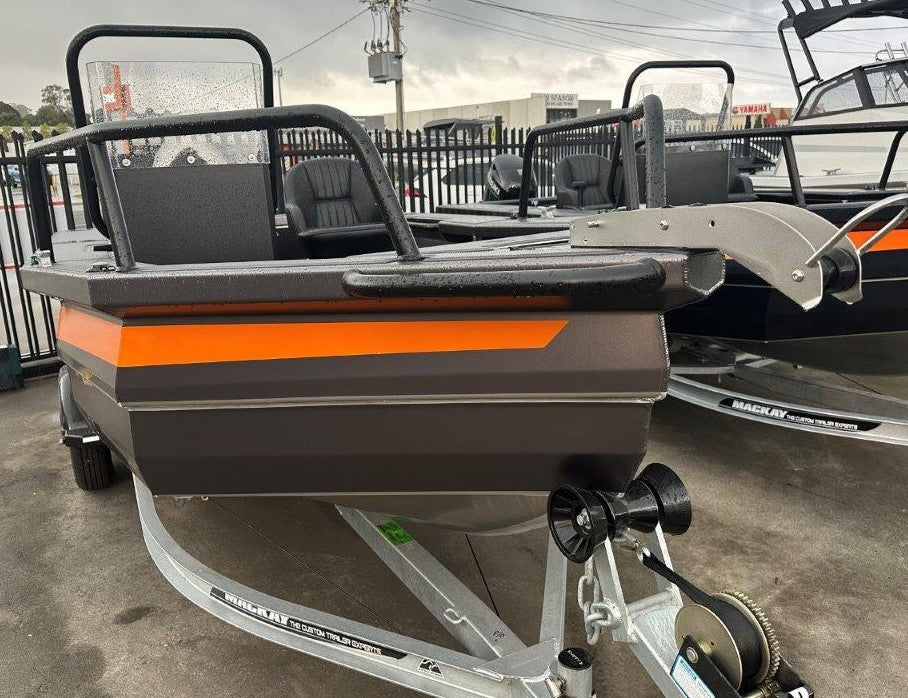 2025 Senator 500SC Side Console package DF90