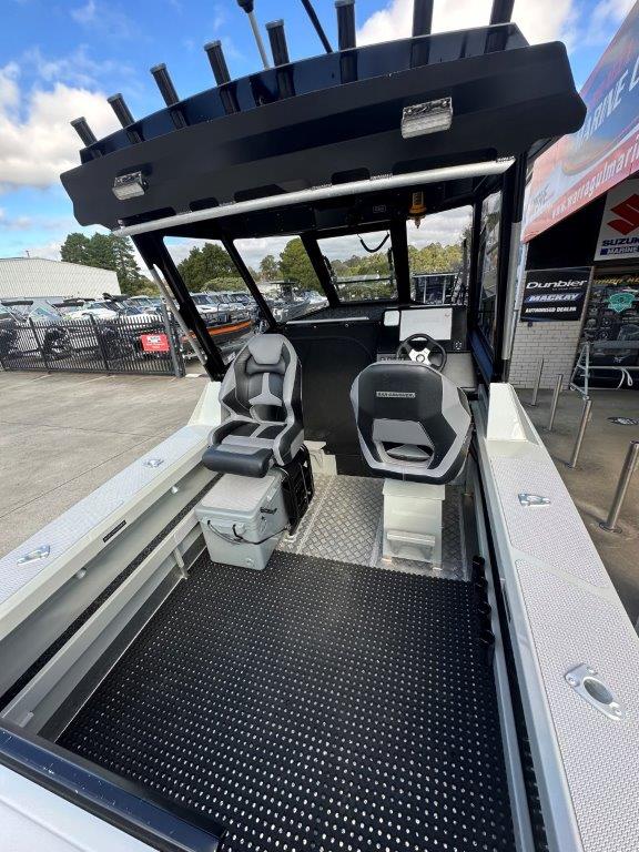 2022 Barcrusher 615 Hard Top, Suzuki DF150A
