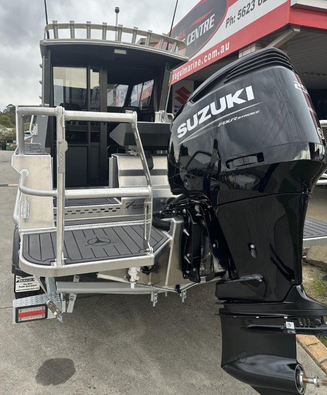 2025 Senator RH650 Cabin Cruiser Weekender package