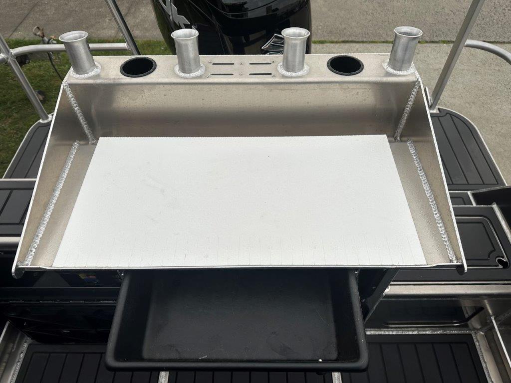 2025 Senator RH650 Cabin Cruiser Weekender package