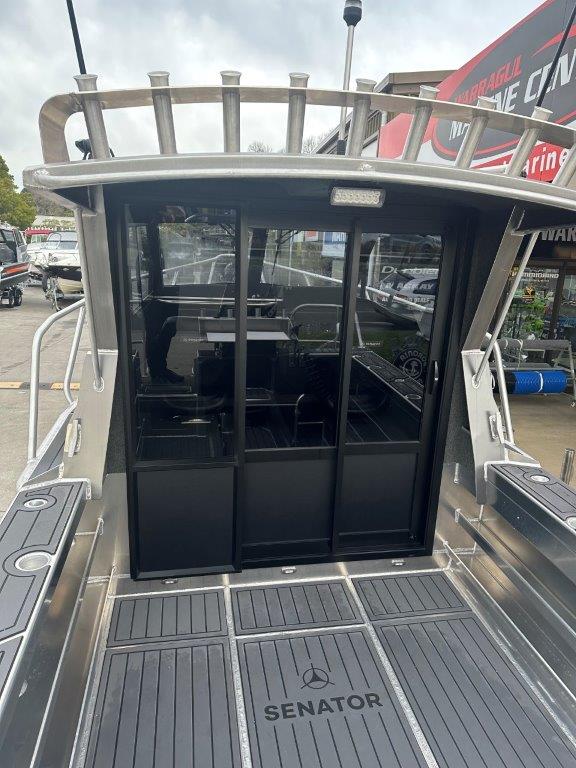 2025 Senator RH650 Cabin Cruiser Weekender package