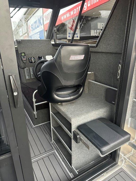 2025 Senator RH650 Cabin Cruiser Weekender package