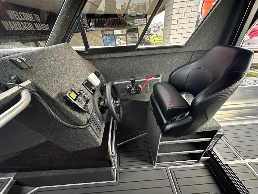 2025 Senator RH650 Cabin Cruiser Weekender package
