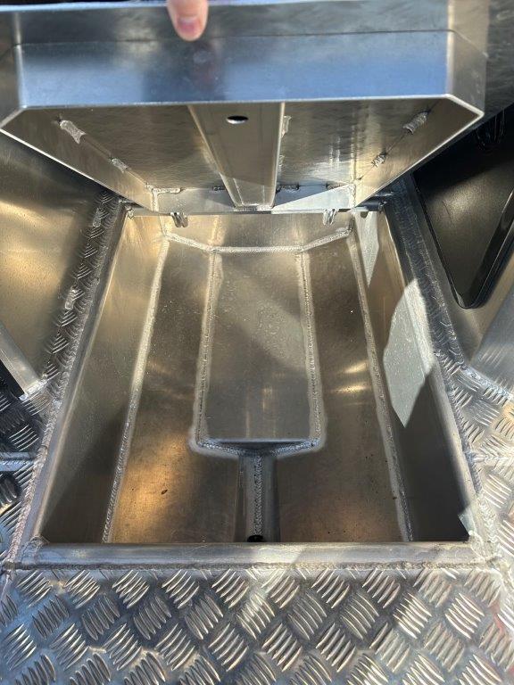 2025 Senator RH650 Hard Top package