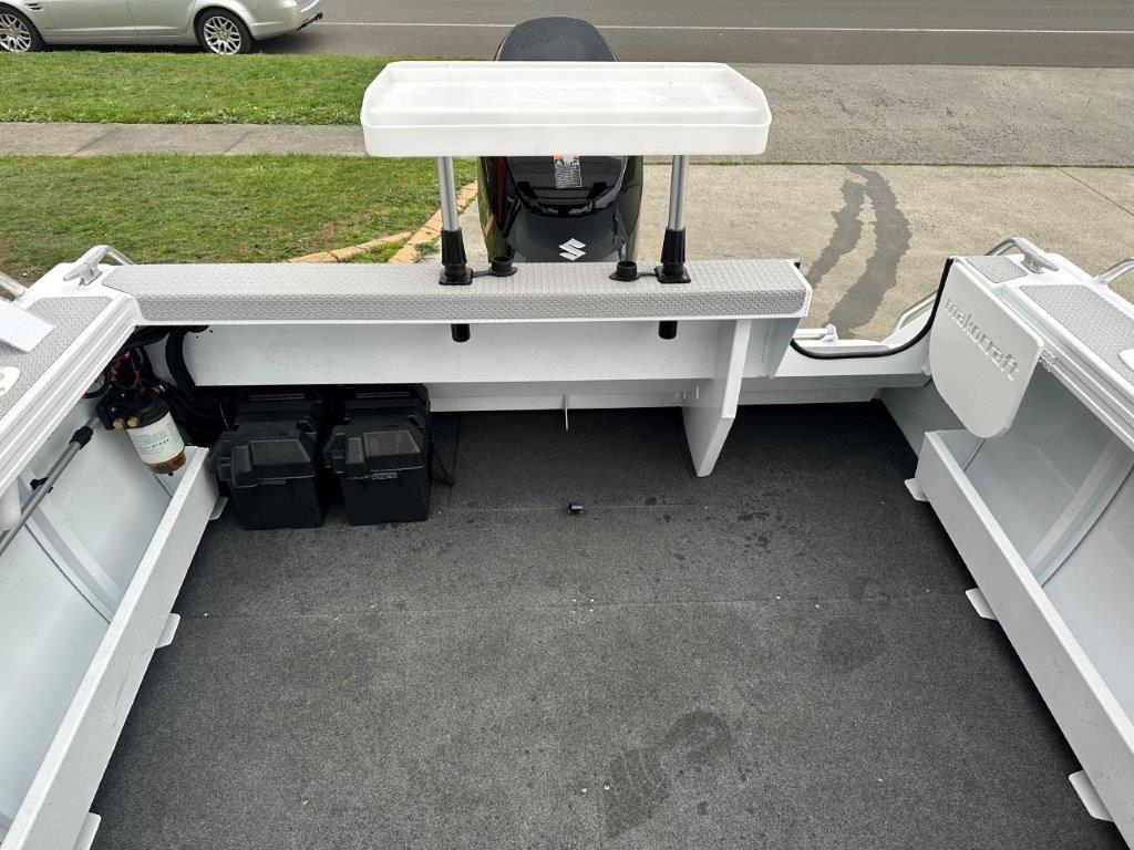 2024 Makocraft 481 Coastal Runner package