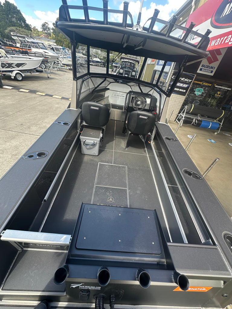 2025 Senator 550HT Suzuki DF115B package