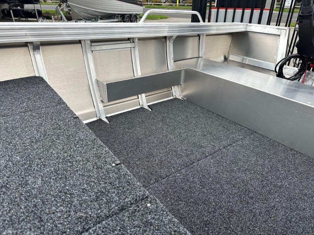 2026 Makocraft 425 Commander HD Open