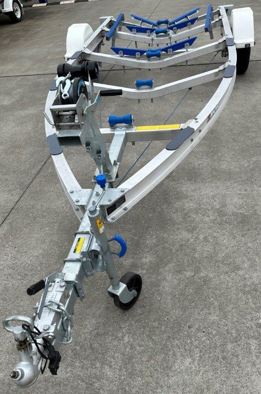 MOVE Alloy Boat Trailer TA1298S13B - Alloy Boats 5.4m